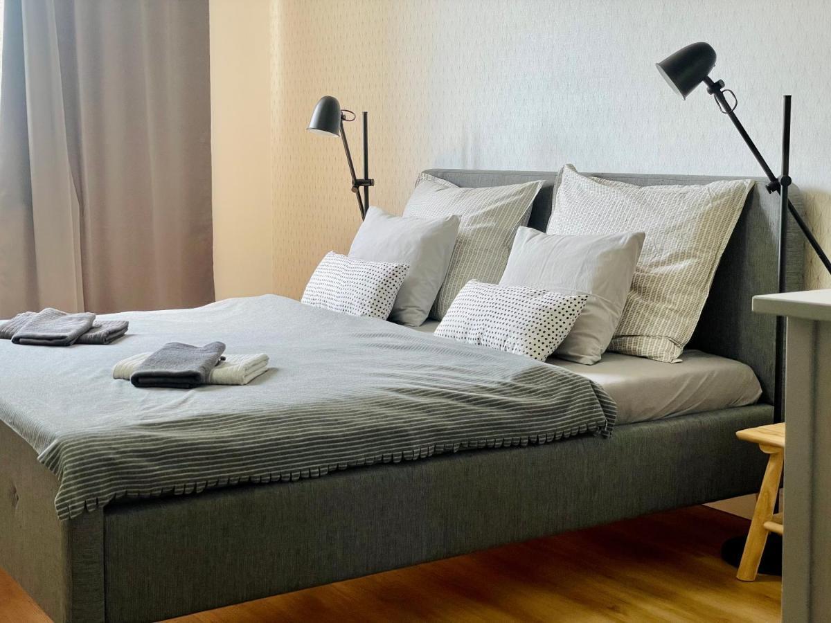 Myslbekova 16 Apartment Ostrava Exterior photo